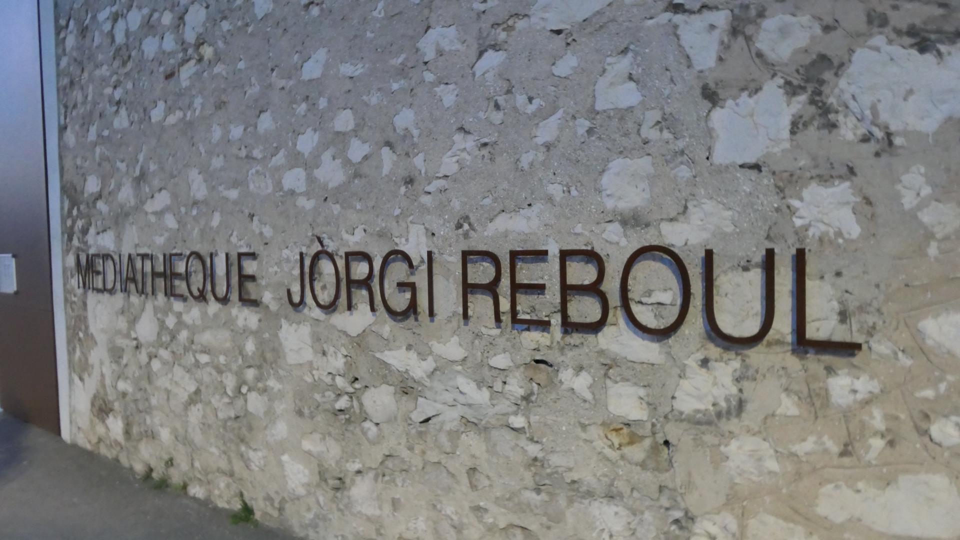 La médiathèque Jorgi Reboul...